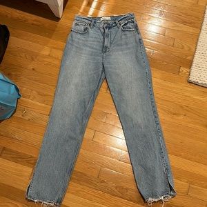 Abercrombie 90’s straight ultra high rise jeans with slits at bottom